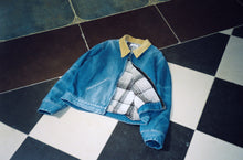 Load image into Gallery viewer, Corduroy Collar Jacket
